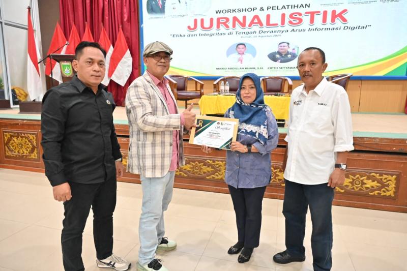 Ketua PWI Riau Apresiasi PWI Dumai Taja Workshop dan Pelatihan Jurnalistik
